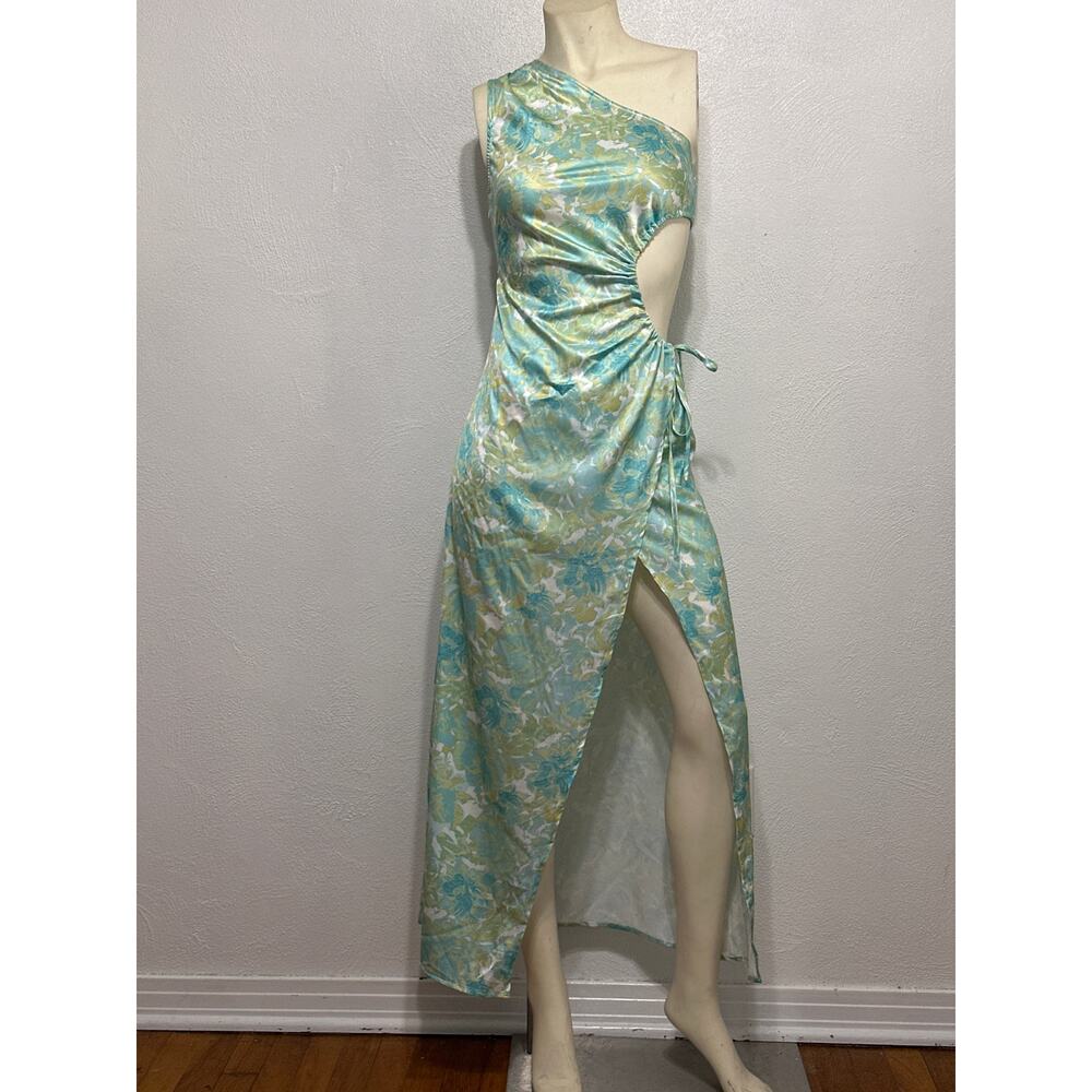 Hello Molly NWT Maxi Dress S 4 Pistachio Green Floral Side Cut Out Resort Wear